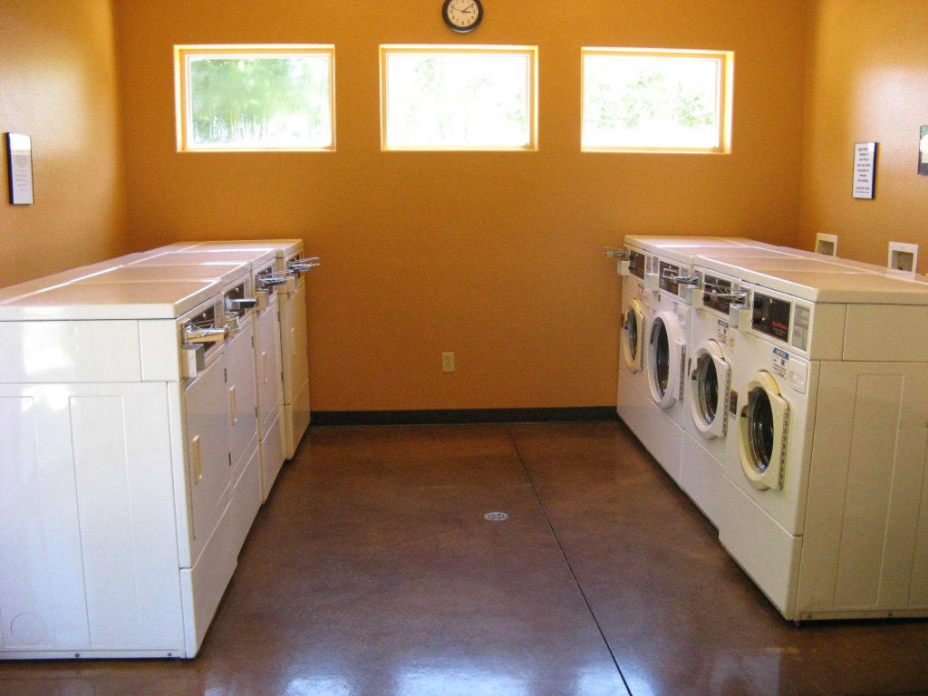 zion laundry facilities