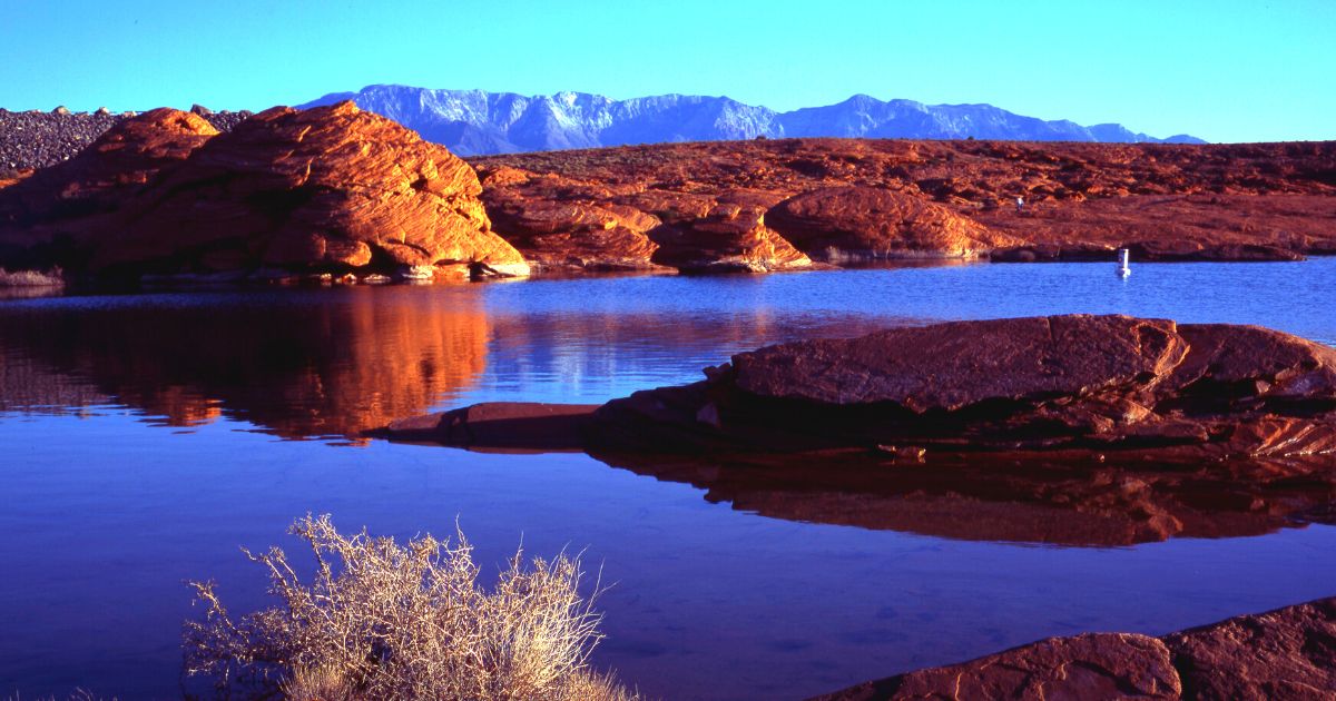 Sand Hollow State Park